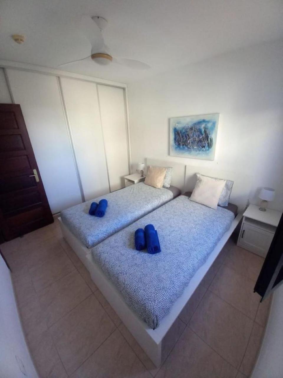 Victoria Court 2 - Lovely Apartment 65 Лос Кристианос Екстериор снимка